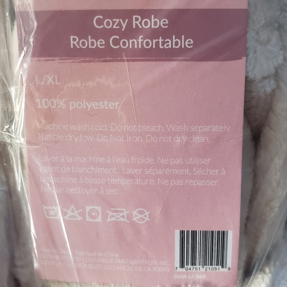 Summer & Rose Cozy Robe - Picture 3 of 4